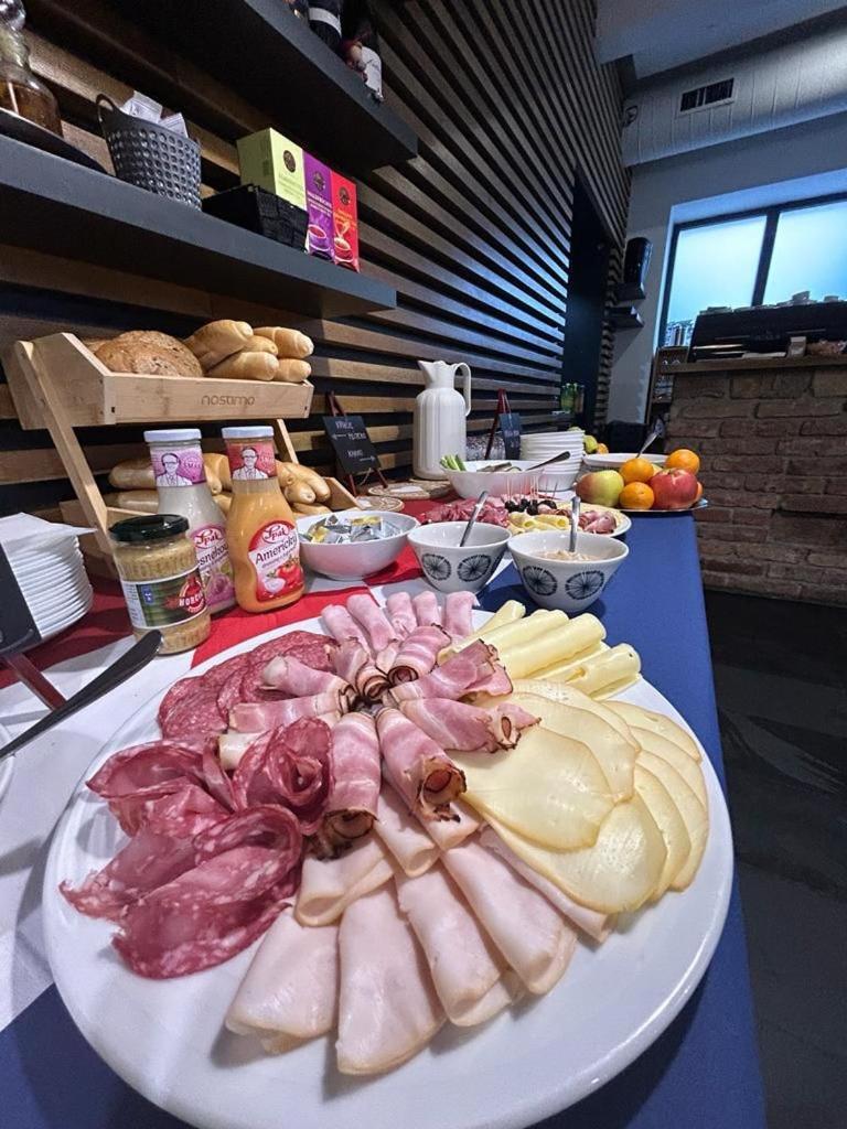 Arena Hotel Samorin Ngoại thất bức ảnh