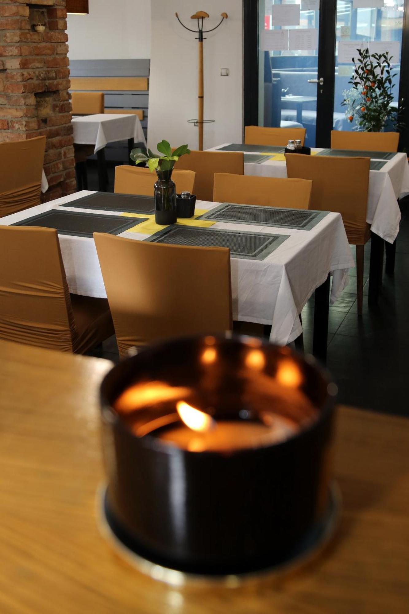 Arena Hotel Samorin Ngoại thất bức ảnh